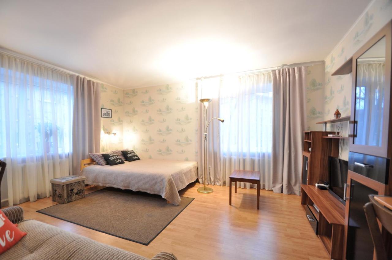 Grafovi Apartments Нарва Экстерьер фото